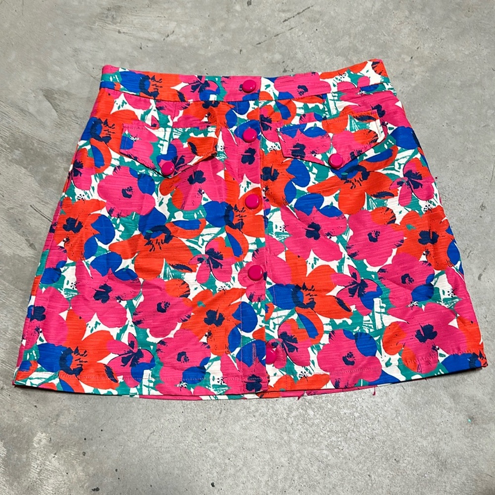 Lili Sidonio ‎ Floral Front Button Skirt with fake pockets on front / Size L